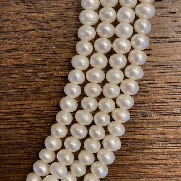 Freshwater Pearl Choker Necklace - Picture 3 of 4